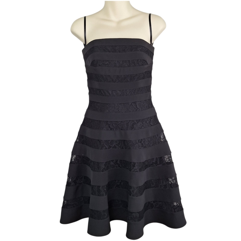 White House Black Market 50s Style Tube Black Floral Lace Mini Dress 00